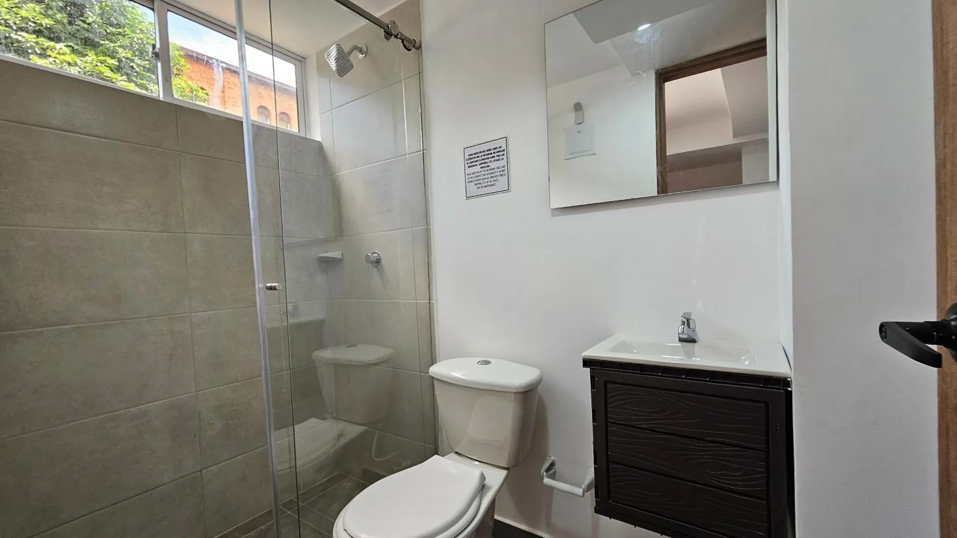 Komfort House Premium Medellin 0*,  Colombia