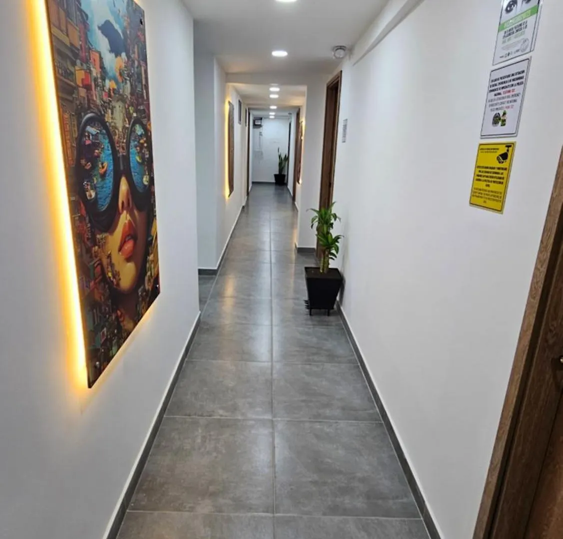 Komfort House Premium Medellin Bed & Breakfast