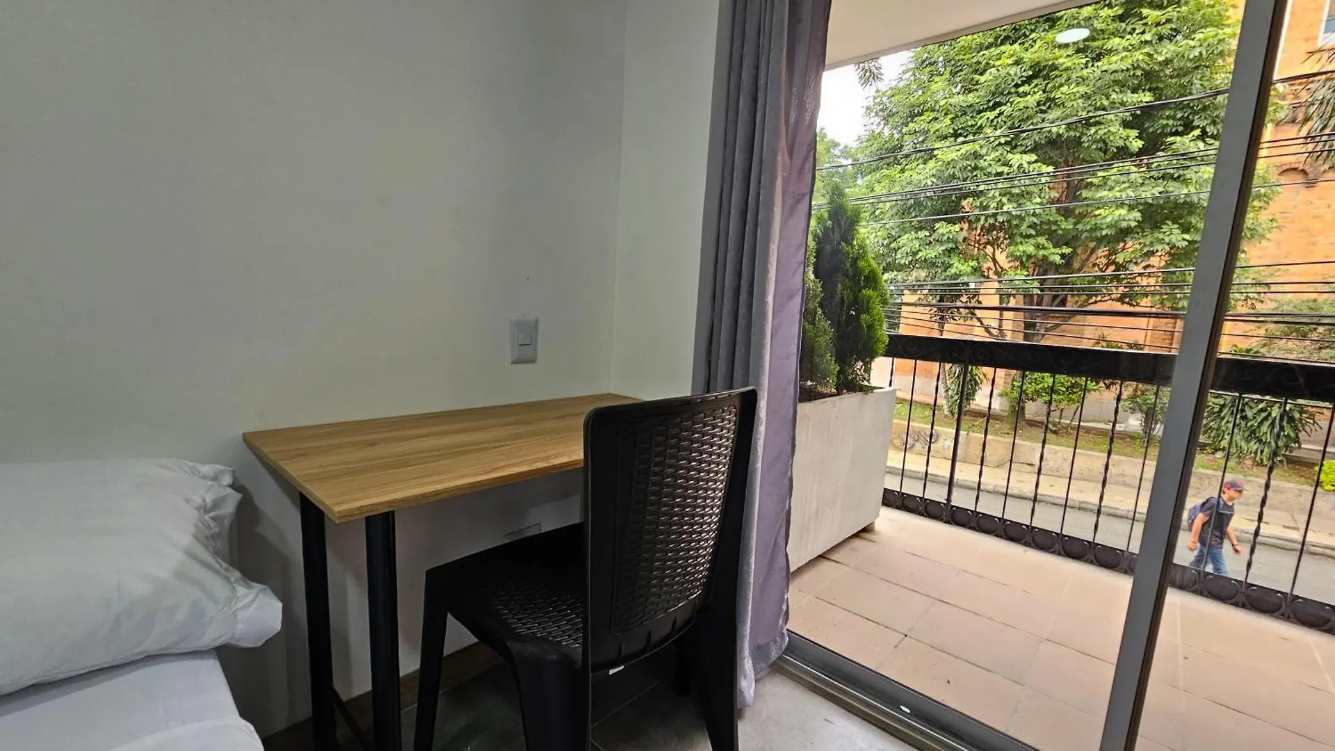 Komfort House Premium Medellin Bed & Breakfast