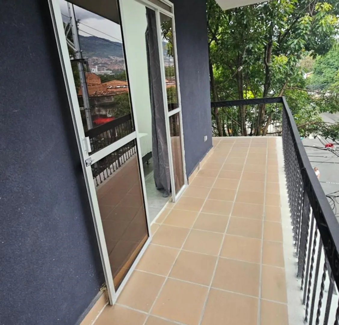 Bed & Breakfast Komfort House Premium Medellin