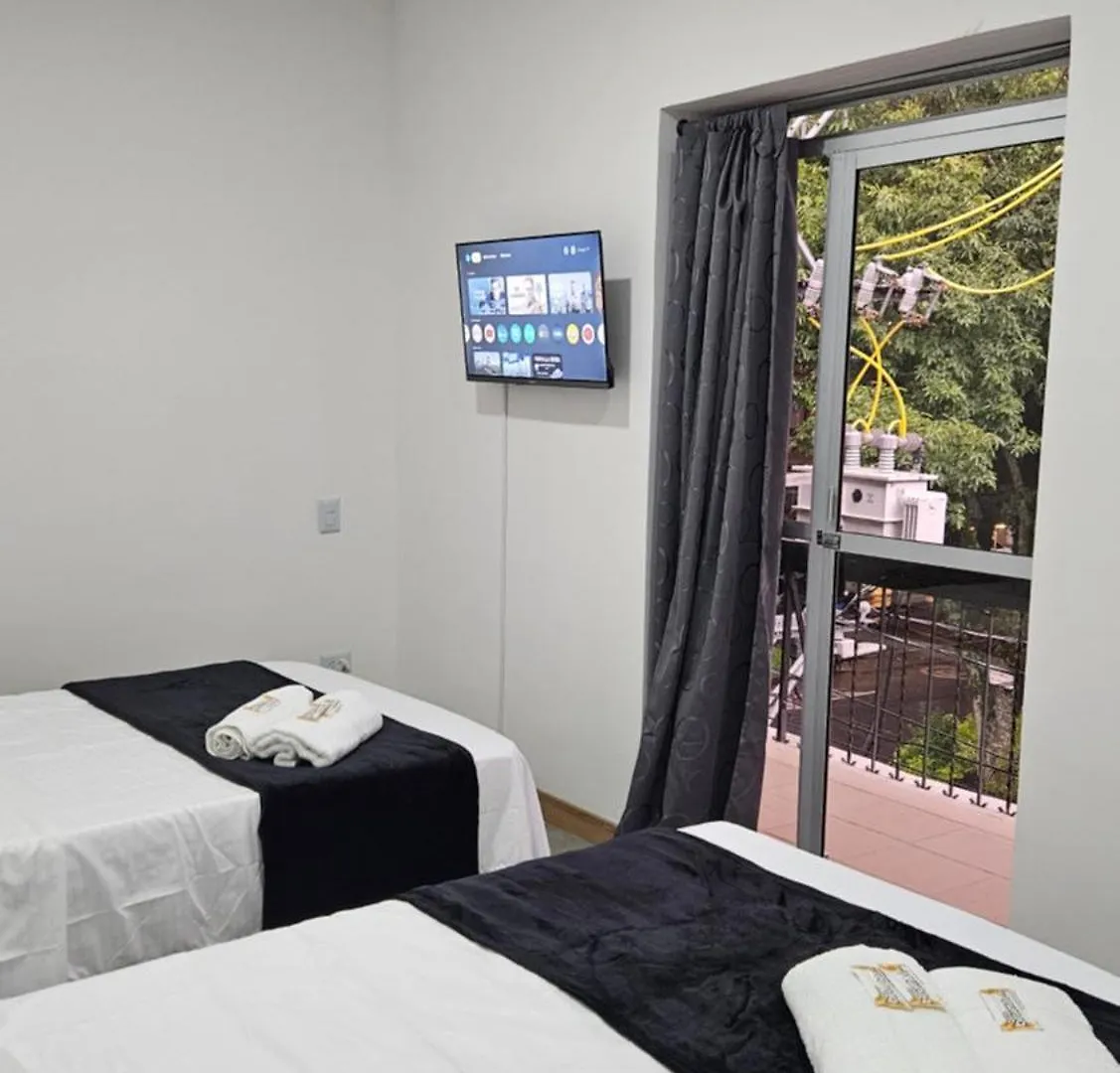 Komfort House Premium Medellin 0*,